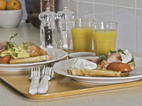 Almare Tourist Motel - Accommodation VIC 0