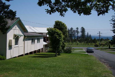 Almare, 7 Gowing Street - Accommodation VIC 1