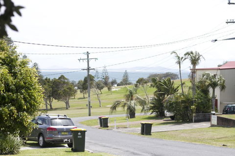 Almare, 7 Gowing Street - Accommodation VIC 0