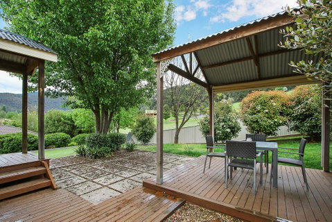 Alpine Vista - Short Walk To Town Centre - Accommodation VIC 1