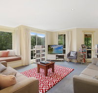 Alpine Vista - Short walk to town centre - Accommodation VIC