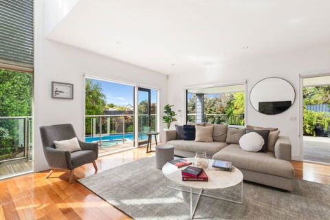 Amalfi Dream - Luxury Villa With Pool And Spa, Walk To Beach And Shops - Accommodation VIC 1