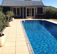 Amazing Views Pet Friendly Bed and Breakfast - Accommodation VIC