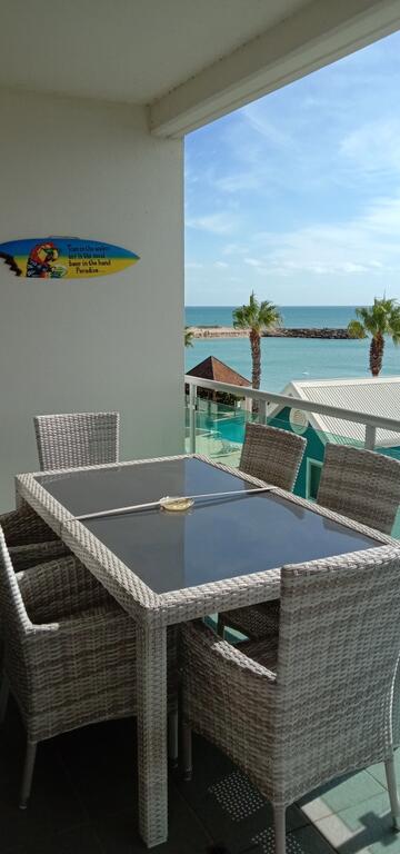 AN OCEAN,BEACH And POOL VIEW APARTMENT - Apt 210 SEASHELLS RESORT - Accommodation VIC 3