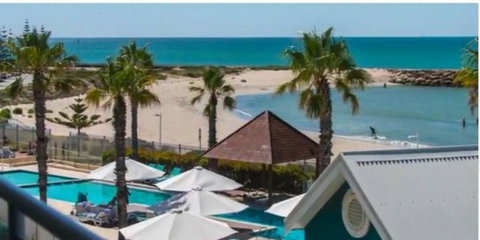 AN OCEAN,BEACH And POOL VIEW APARTMENT - Apt 210 SEASHELLS RESORT - Accommodation VIC 0