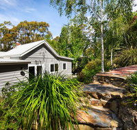 Annecy House - Accommodation VIC