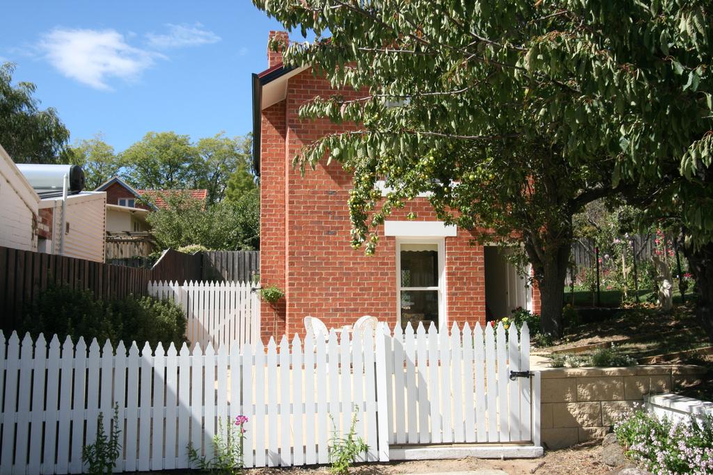 Hobart ACT Accommodation VIC