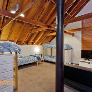 Aosta - Accommodation VIC 2