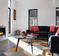 Arenas North - Accommodation VIC