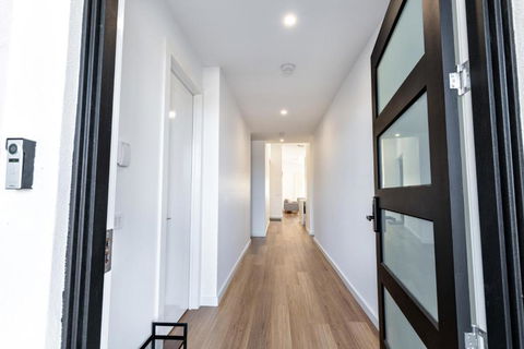 Luxury Home Away From Home - Accommodation VIC 2
