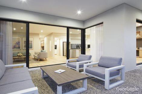 Luxury Bedrooms In A Resort Style Home - Accommodation VIC 2