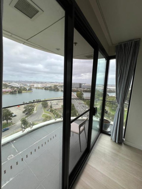Luxury Apartment With Panoramic Views - Accommodation VIC 1