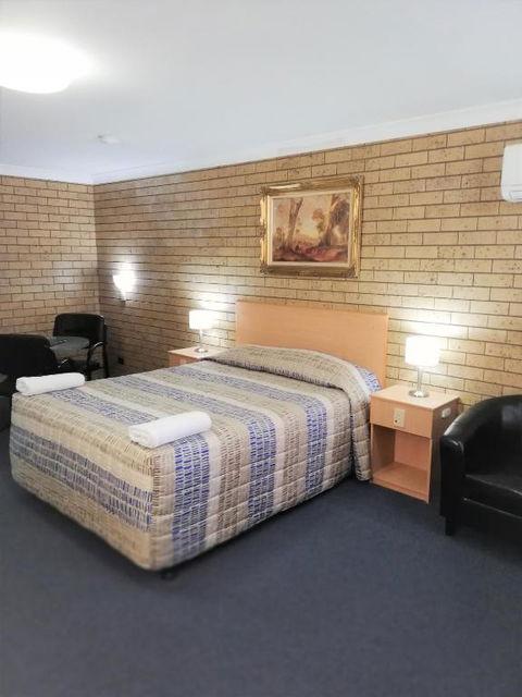 Macintyre Motor Inn - Accommodation VIC 0