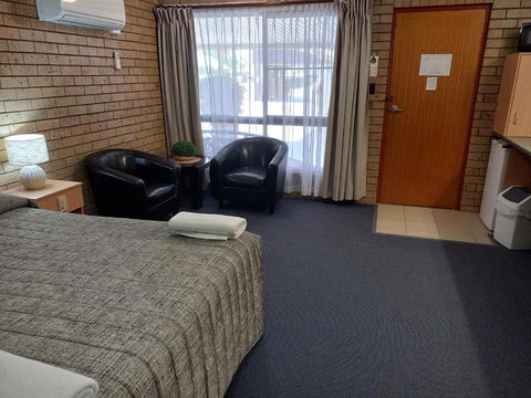 Macintyre Motor Inn - Accommodation VIC 2
