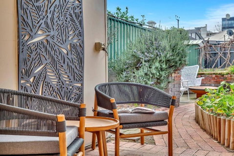 Main Street Terrace - An Elegant Urban Escape - Accommodation VIC 1