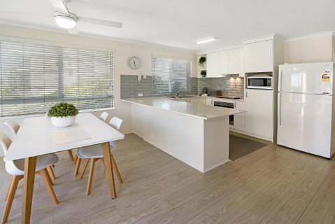 MAINSAIL8- MOOLOOLABA BEACH - Accommodation VIC 0