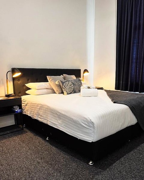 Manjimup Hotel - Accommodation VIC 1