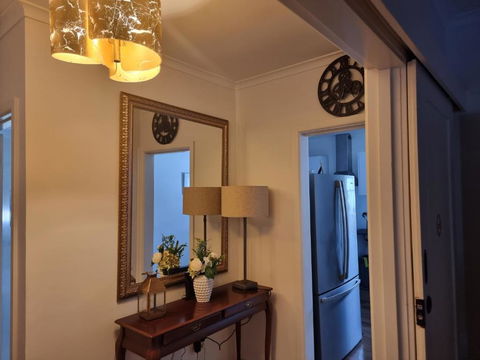 Master Bedroom In Shared House - Accommodation VIC 0