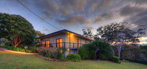 Mapleton Falls Accommodation - Accommodation VIC 3