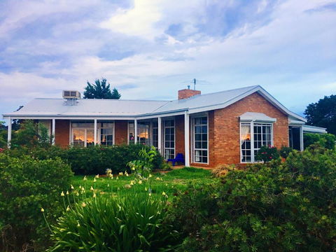 Melbourne Garden Bed And Breakfast - Accommodation VIC 1