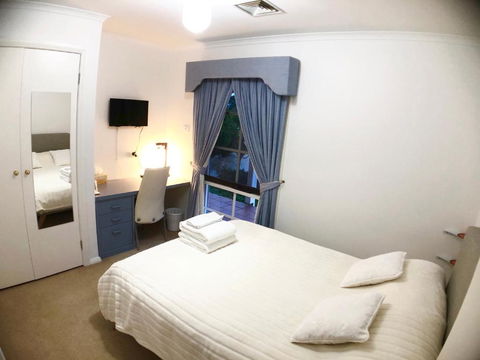 Melbourne Garden Bed And Breakfast - Accommodation VIC 3
