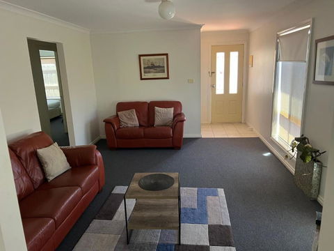 Melton Motor Inn And Apartments - Accommodation VIC 2