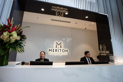 Meriton Suites Liverpool - Accommodation VIC 3