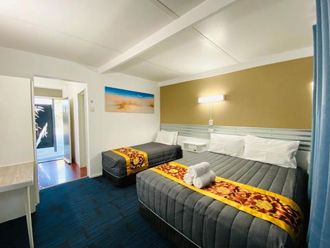 Mid Valley Motel - Accommodation VIC 3