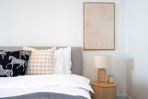 Modern 2B Apt In Clayton South - Accommodation VIC 0