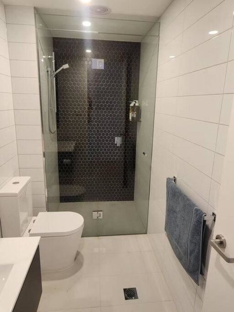 Modern Apartment Airport Area - Accommodation VIC 1