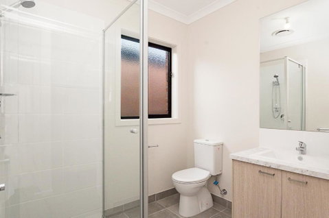 Morview Holiday Homes-Giraffe - Accommodation VIC 3