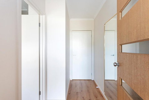 Morview Holiday Homes-Implala - Accommodation VIC 2