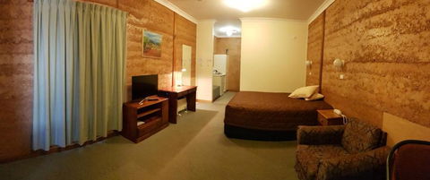 Mud Hut Motel - Accommodation VIC 0