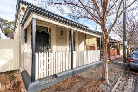 Netley Cottage Eastwood - Accommodation VIC 3