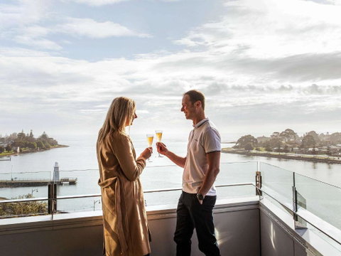 Novotel Devonport - Accommodation VIC 1