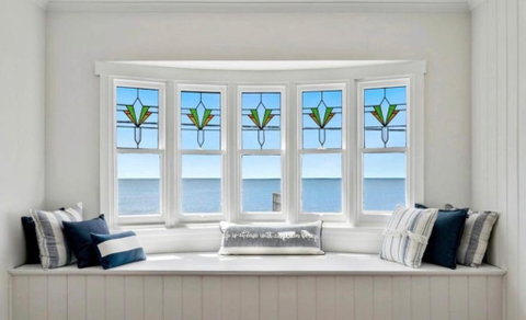 Ocean Views & City Convenience Perfect Getaway - Accommodation VIC 0