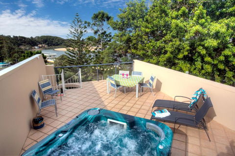Oceanview 6 With Rooftop Terrace & Spa - Accommodation VIC 0