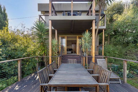 Olney House - Accommodation VIC 0