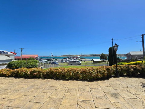 On The Terrace Stanley - Accommodation VIC 2