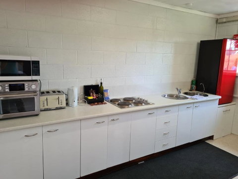 Orchard 2 Bedroom Apartment In Devonport - Accommodation VIC 2