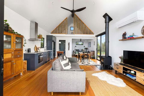 Ovata - Country To Coast - Accommodation VIC 2