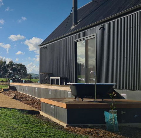 Ovata - Country To Coast - Accommodation VIC 3