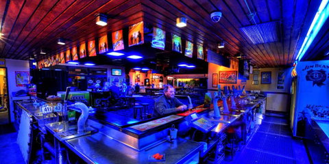 Overlander Hotel - Accommodation VIC 0