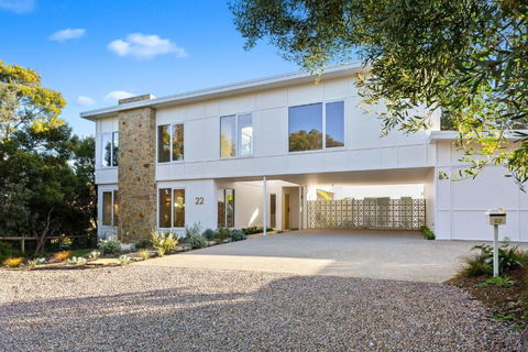 Palm Springs Hideaway - Accommodation VIC 3