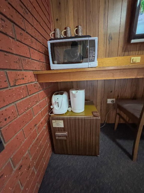 Pastoral Hotel Motel Echuca CBD - Accommodation VIC 3