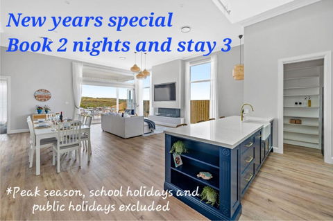 Playa Azul-Beach House On Catherine Hill Bay And Moonee Beach - Accommodation VIC 1