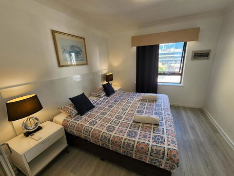 PERTH CBD APARTMENTS - Accommodation VIC 2