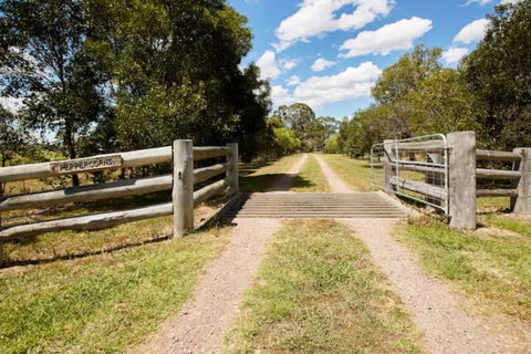 Peppercorns Riverside Farm Stay - Accommodation VIC 2