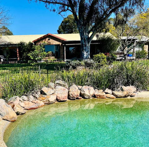 Peppercorns Riverside Farm Stay - Accommodation VIC 1