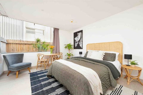 PERFECT STAY 2MIN By WALK TO THE BEACH FREE PARKING - Accommodation VIC 0